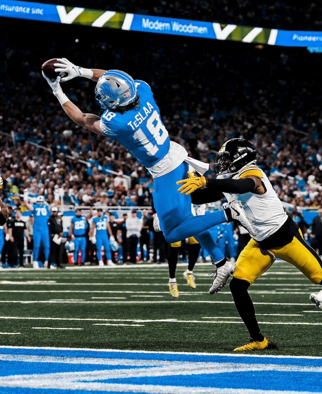 Isaac TeSlaa Manos de Acero NFL 2025